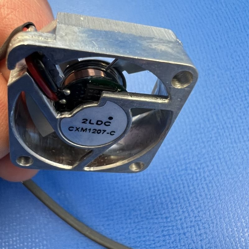 画像2: 希少金属削り出し冷却用ファン12V超小型高出力パナソニック製？？ (2)