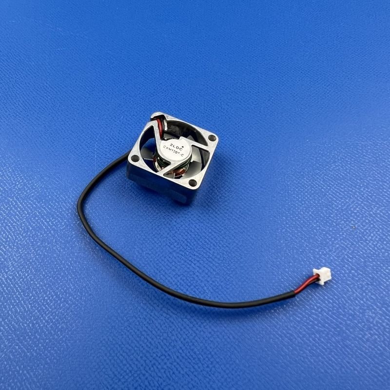 画像4: 希少金属削り出し冷却用ファン12V超小型高出力パナソニック製？？ (4)