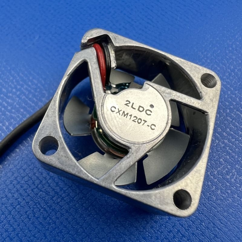 画像3: 希少金属削り出し冷却用ファン12V超小型高出力パナソニック製？？ (3)