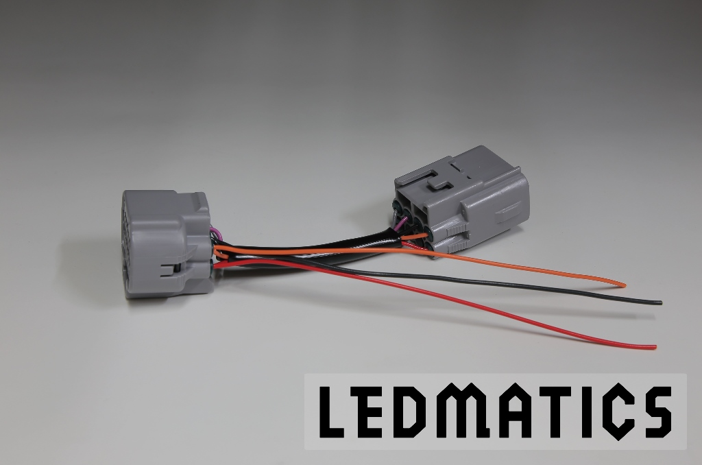 ZVW40W ZVW41W プリウスα 前期LED車に後期LEDヘッドライト 変換